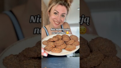 KETO CIASTECZKA W 3 MINUTY