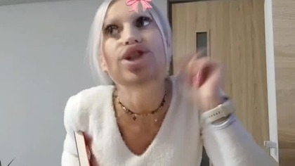 Królewna Śnieżka?#uśmiechnijsię#lektura#humor#comedy#czesio#kabaret#dystans#