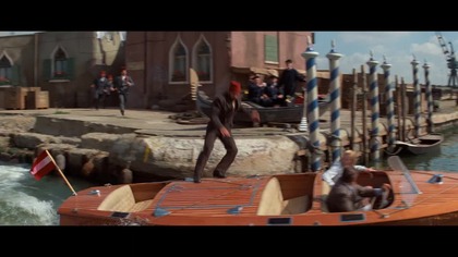 indiana jones i ostatnia krucjata | scena ucieczki łodzią |