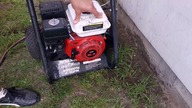 Karcher myjka spalinowa. Czyszczenie płotu betonowego. Silnik gx 160