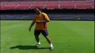 Ronaldinho vs Cristiano Ronaldo