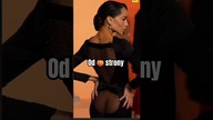 Czyli o dekolcie - poniżej pleców #oscars #oscars2025 #zoekravitz #fashiontrends #fashion #moda