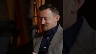 Małysz zdejmuje panierkę z kotletów!
