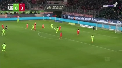 Kamiński strzela gola Bayernowi (2023)