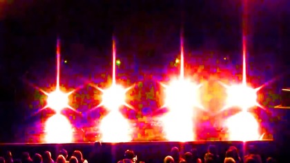Amaizing Tron Dance