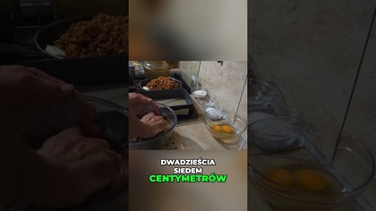 Kakaowe ciasto z JABŁKAMI i niespodzianka!  Obłedna pierzynka!