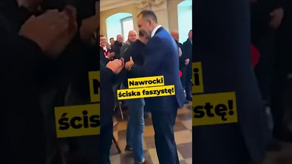 Nawrocki ściska faszystę! #Nawrocki #Batyr #kibice #kibole #PiStoMafia #polityka