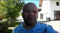 Jak jeden bawił się drutem, a tysiące osób patrzało