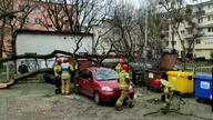 Gorzów: Połamane drzewa i uszkodzone dachy.  Strażacy usuwają skutki silnego wiatru