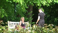 ROZMOWY O PODRYWANIU ZE STARSZYMI PANIAMI