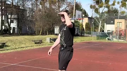 Po łokciu- skacz wyżej z Hadzbe.pl #dunk #dunks #wsad #wsady #slamdunk #konkurs #wsadów #wyskok