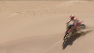 Upadek motocyklisty podczas rajdu Dakar