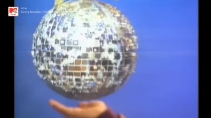 Dear Or Alive - You Spin Me Round (Like a Record) (MTV Xmas UK)