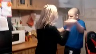 Ciocia Agata tańczy z oliwierem
