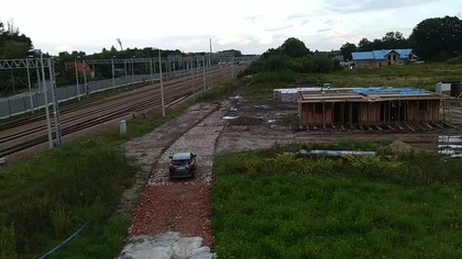 Newag Impuls pod wiaduktem koło Szkoły Podstawowej nr 20 w Mościcach