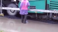 Kładzenie asfaltu w rosji
