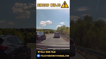 Przelot na czerwonym przez wahadło #rikordwidjo #polscykierowcy #crash #kierowcy #polska