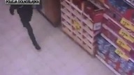 Złodziej kradnie konsole i napada na ochroniarza z młotkiem