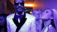 Snoop Dogg ft David Guetta - Sweat