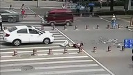 Ratowali pieniądze zamiast poszkodowaną kobietę!!!