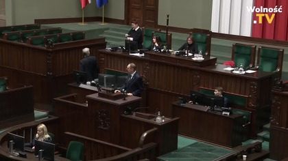 CZŁOWIEK BRAUNA BRONI KRZYŻA W SEJMIE PRZED LEWACKIMI CZAROWNICAMI!