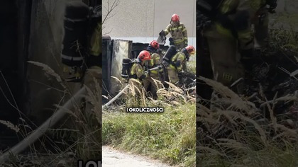 Pożar garaży przy ul.  Tuwima w Jaworznie