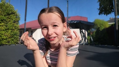 POKAZUJĘ SIGMOWE PRZEJŚCIE NA TRAMPOLINIE!  Uczę się godzin po angielsku  Daily Vlog 27 września
