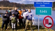 Liny, karasie i szalony Bąbel w domku nad jeziorem / Łódź - Batorówka