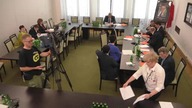 Senatorowie przeciw pralni mózgów w radiu i telewizji.  Ma być o wiele mniej reklam! [OBRADY]