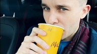 Sprawdzamy Vanilla Matcha Latte z McDonalds #shorts