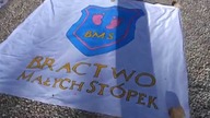 Flagi BMS na Marsz dla Życia tuż po namalowaniu