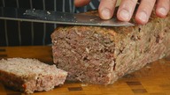 Perfekcja i smak z kilku składników prosta pieczeń z mielonego mięsa / Oddaszfartucha