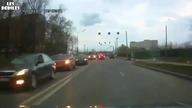 Walka na środku drogi