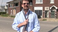 How to Tie a Tie Quick and Easy in The Hood
