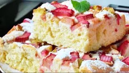 Od tego ciasta zaczynam sezon na rabarbar - to najlepszy przepis z notatnika mamy