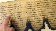 Zgodnie ze Zwojami z Morza Martwego dach Arki Noego był ukształtowany jak piramida