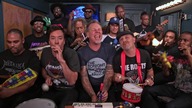 Metallica gra na dziecięcych instrumentach