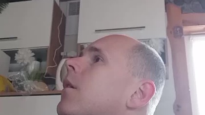 Jak kobieta może wspierać mężczyznę ?1 z 10  #kobieta #lol #xd #1z10 #smile #humor #dowcip #heh