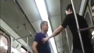 Nawalony kozak w metrze