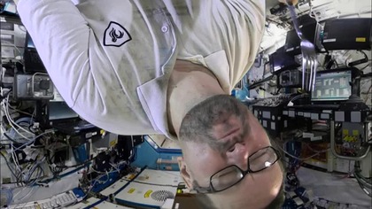 Polak w Kosmosie Theatrum Illuminatum