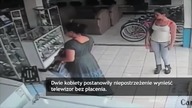 Wyniosła telewizor ze sklepu pod sukienką